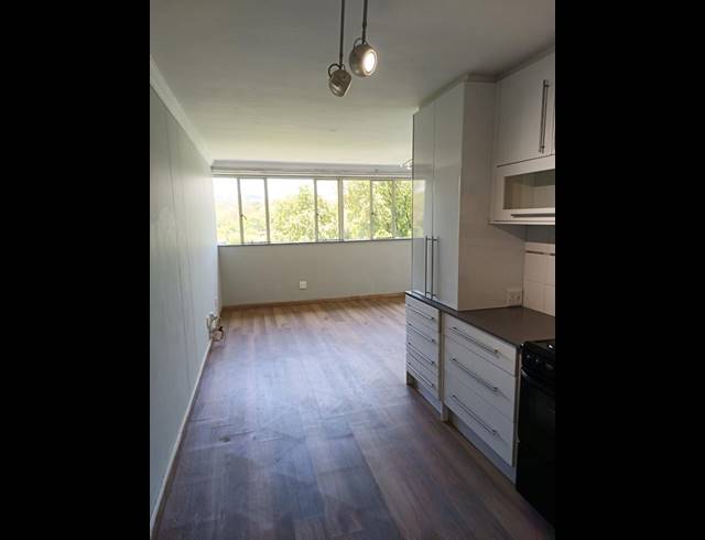 1 BEDROOM PROPERTY TO RENT IN FAERIE GLEN
